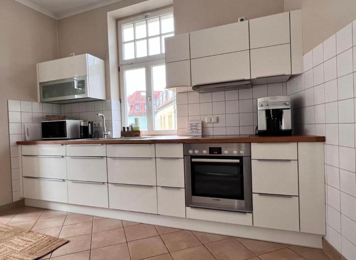 Feine Apartments In Der Suedstadt Von Erfurt Mit Kostenlosen Stellplatz & Flasche Wein Zur Begruessung מראה חיצוני תמונה