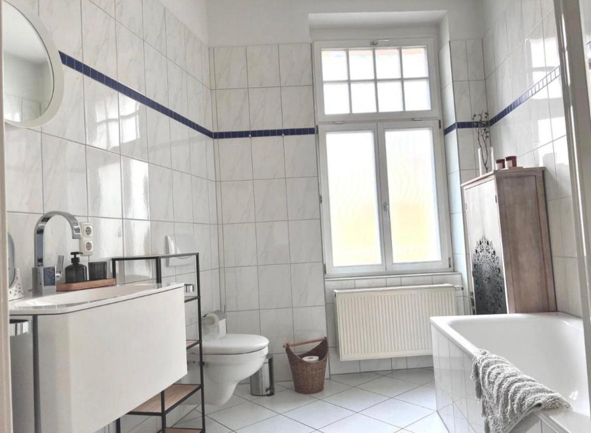 Feine Apartments In Der Suedstadt Von Erfurt Mit Kostenlosen Stellplatz & Flasche Wein Zur Begruessung מראה חיצוני תמונה
